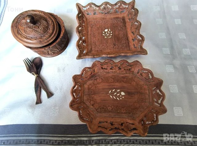 Ръчно изработени и резбовани дървени 