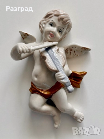Винтидж порцеланова фигурка за окачване на стена