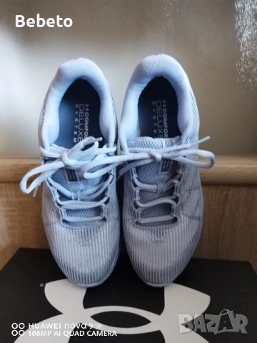 Дамски маратонки Under Armour 38,5 номер, снимка 6 - Маратонки - 50795740