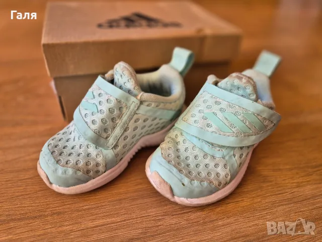 Бебешки маратонки Адидас, снимка 2 - Бебешки обувки - 49460430