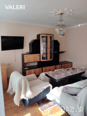 Апартамент под наем.