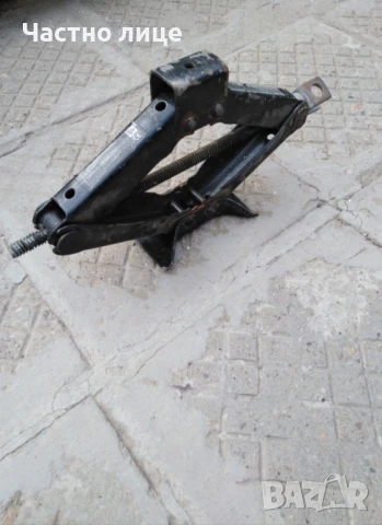 Автомобилен крик 