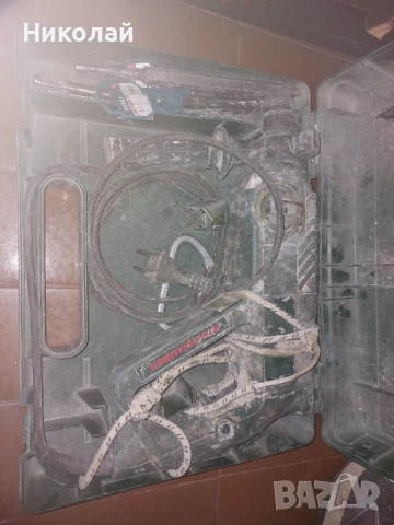 Продавам перфотатор Bosch