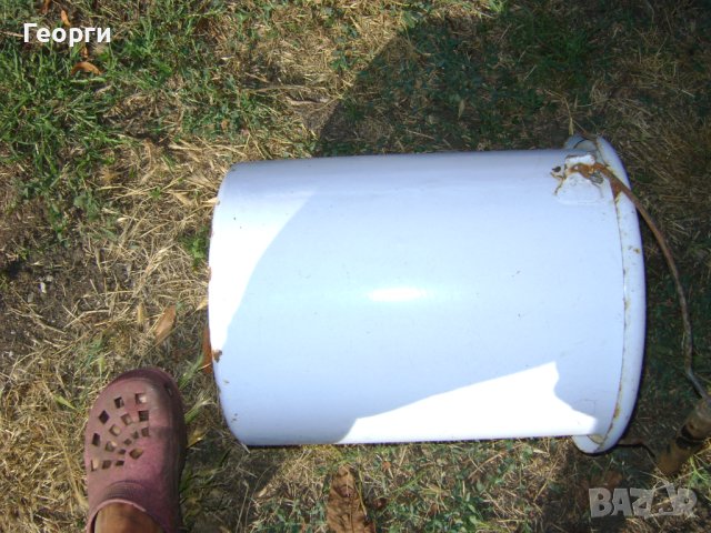 Стара емайлирана метална здрава кофа от соца, снимка 2 - Антикварни и старинни предмети - 42832707