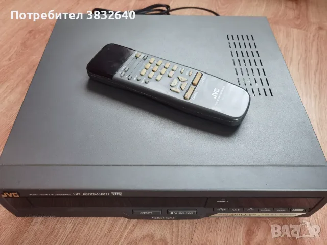 Видео JVC...... , снимка 2 - Плейъри, домашно кино, прожектори - 55950702