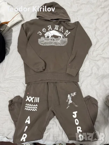 Комплект Jordan collaboration, снимка 2 - Спортни дрехи, екипи - 55942073