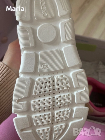 Маратонки Geox, снимка 2 - Детски маратонки - 53322267