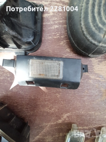 Ауди а4 б6 плафон под седалките, снимка 2 - Части - 52027896