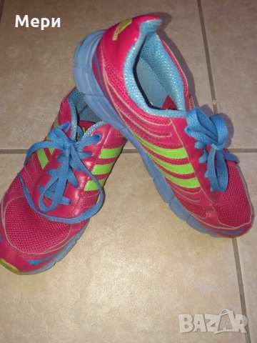 Маратонки Adidas 