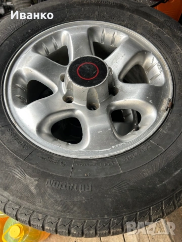 Джанти 16ски  6х139.7 с гуми 245/70-16, снимка 2 - Гуми и джанти - 53131686