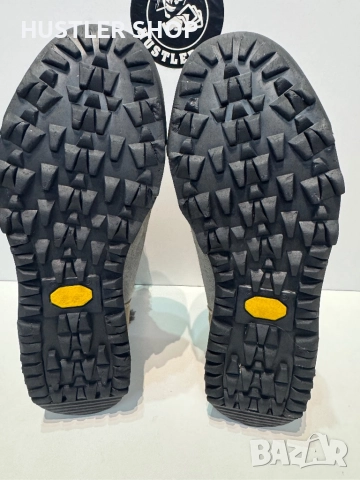 Туристически обувки AKU GORE-TEX VIBRAM.Номер 37.5, снимка 8 - Дамски боти - 52344768