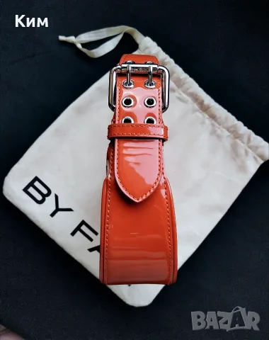 By Far Mini Soho burnt orange bag, снимка 8 - Чанти - 56167579