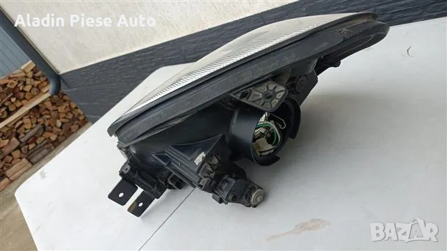 Десен фар Kia Sorento 2002 2003 2004 2005 2006г , снимка 4 - Аксесоари и консумативи - 47415373