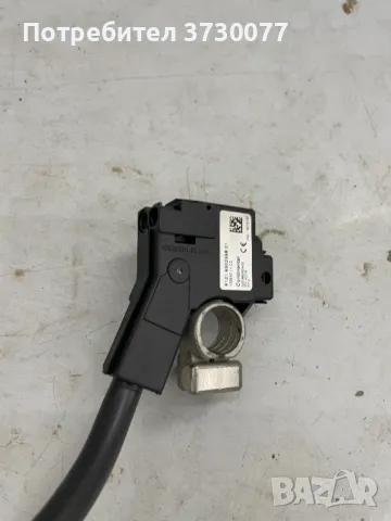 BMW F10 F11 F07 F06 F12 F13 F25 F26 негативен терминал акумулатор клема, снимка 2 - Части - 48605050