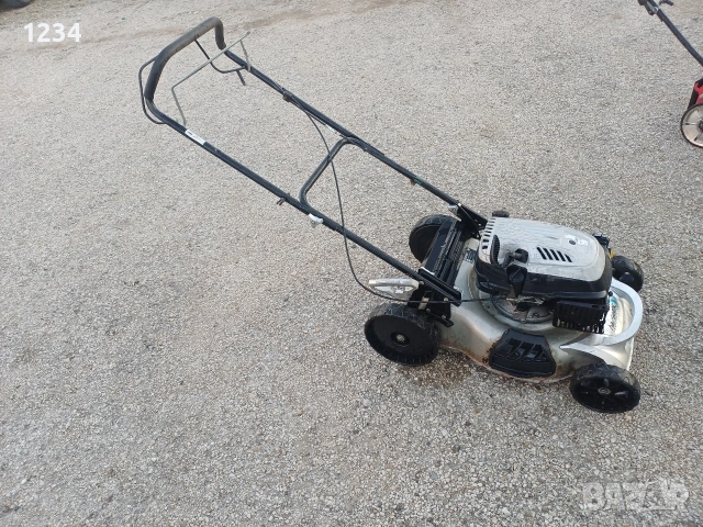 бензинова самоходна косачка, снимка 2 - Градинска техника - 53226522