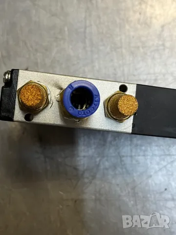 Пневматичен разпределител, снимка 2 - Други машини и части - 50131149