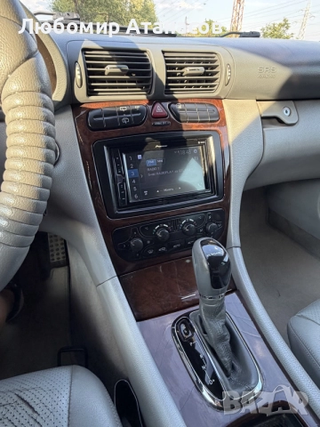 Mercedes c klasa, снимка 8 - Автомобили и джипове - 55711845