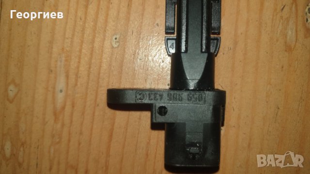 Импулсен датчик колянов вал Audi 2.7 tdi 059906433C, снимка 4 - Части - 30835009