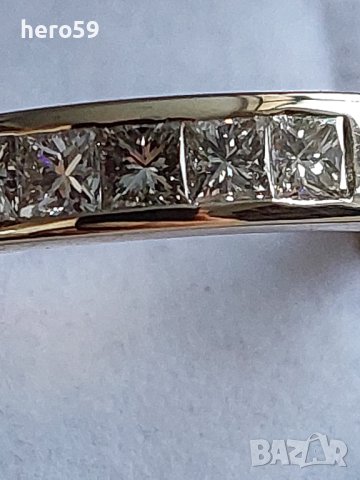 Прекрасен златен 18к дамски пръстен с пет брилянта тотал един карат , снимка 6 - Пръстени - 42922974