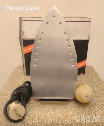 Ретро ютия , снимка 4 - Антикварни и старинни предмети - 54063653