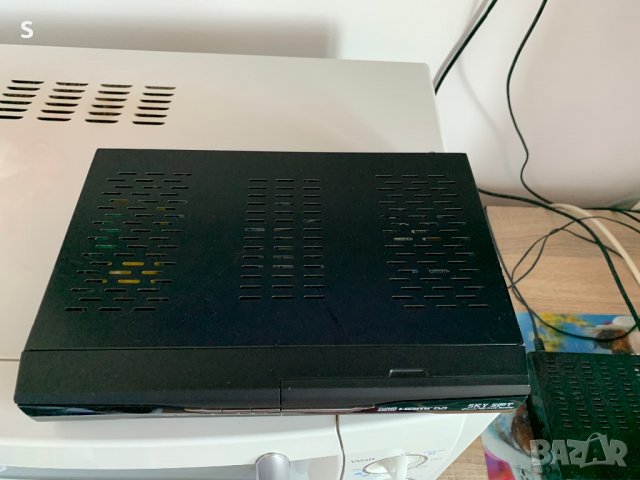 Sky Sat Full HD, снимка 8 - Приемници и антени - 29433707
