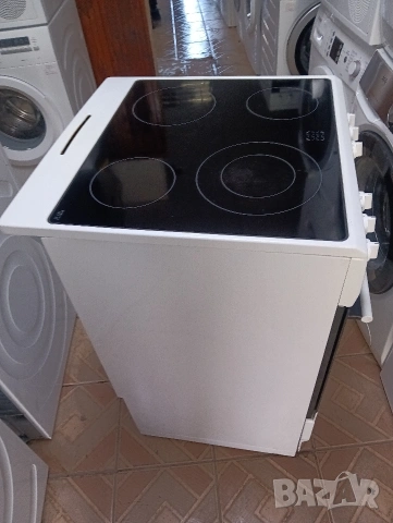 Свободно стояща печка с керамичен плот Gram с 2 години Гаранция!, снимка 4 - Печки, фурни - 53979988