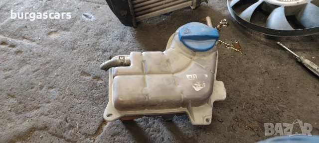 Казанче разширителен съд Audi A4 B6 Avant 2.5TDI - 163 к.с