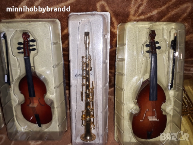  Музикални инструменти Акордеони Пиано Тромпет Виола Барабан Тарамбука Цигулка Хармоника , снимка 16 - Акордеони - 52436337