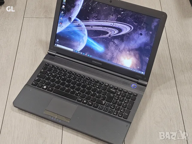 Samsung NP RC 520 .