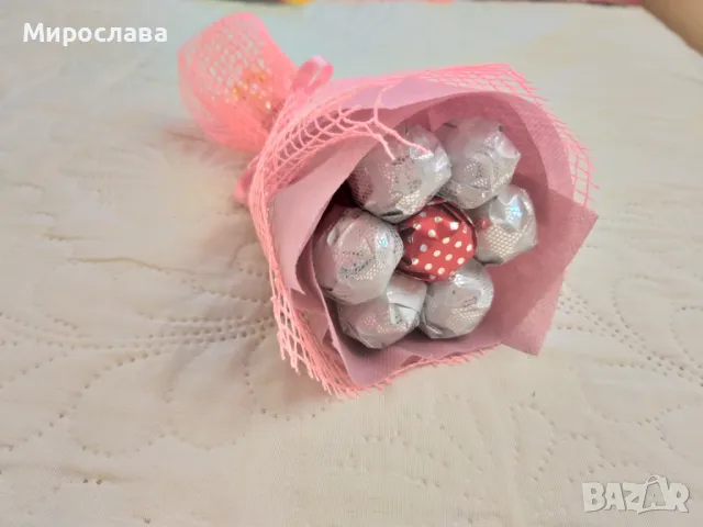 Букетчета с близалки за малки дами