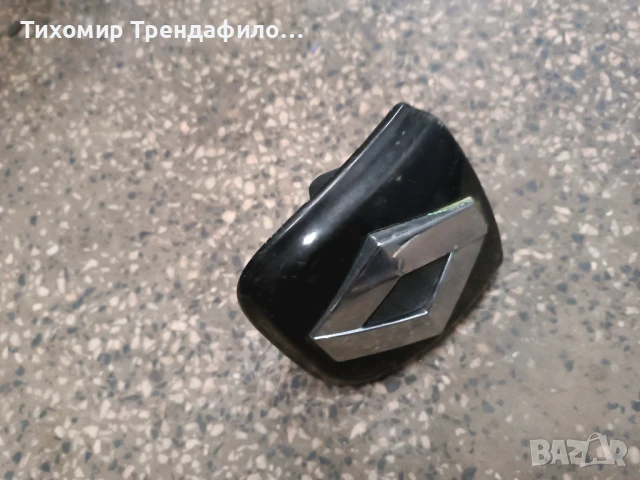 бутон за отваряне на заден капак клио 820006091 B , 8200060918