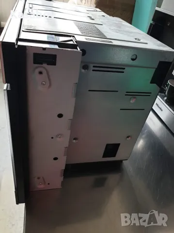 Miele Nespresso Кафемашина за вграждане Кафеавтомат Миеле, снимка 9 - Кафемашини - 50418691