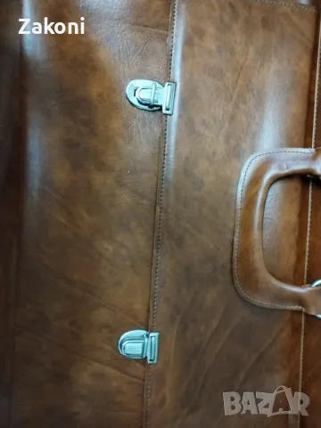 Кожена чанта запазена, снимка 4 - Чанти - 49655117