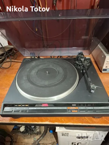 Продава се грамофон Onkyo CP-1046F. , снимка 2 - Грамофони - 55982794