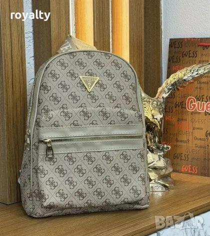Guess Нова Дамска Кожена Чанта Различни Цветове 