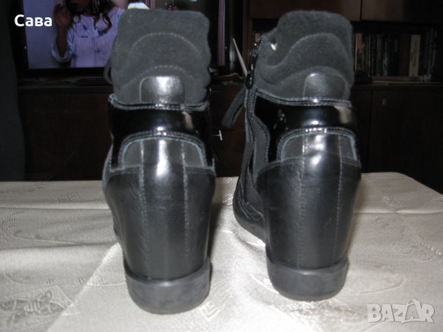 Спортни боти NERO GIARDINI, снимка 3 - Дамски боти - 31594791