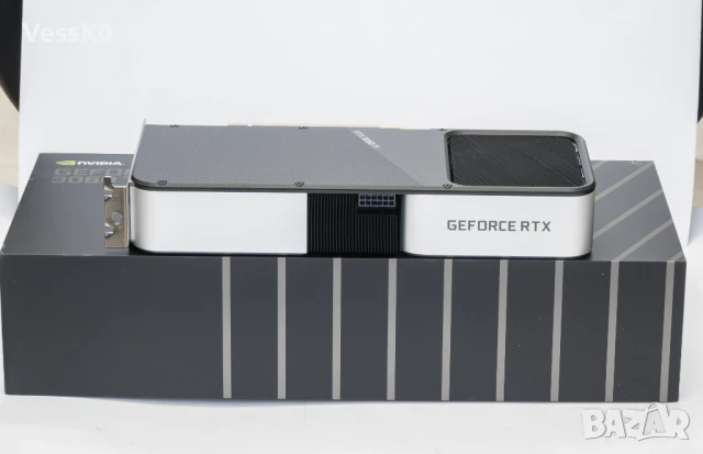 NVIDIA GeForce RTX 3060 Ti Founders Edition 8GB GDDR6, снимка 6 - Видеокарти - 50908101