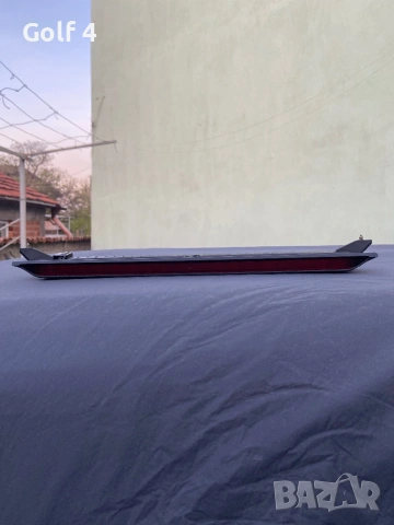 Трети стоп за Vw Golf 4 / Bora, снимка 2 - Части - 54306650