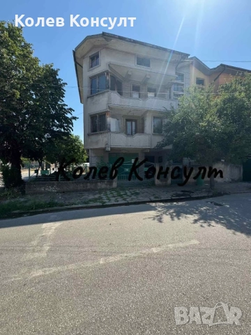 Продавам къща в град Харманли, център 