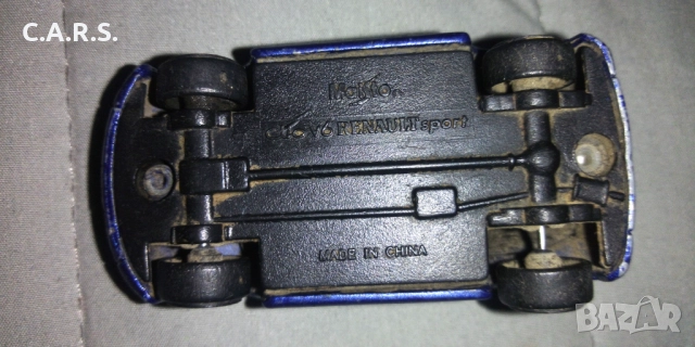 Clio V6 Renault Sport MAISTO Мащаб 1:64, снимка 7 - Колекции - 52508501