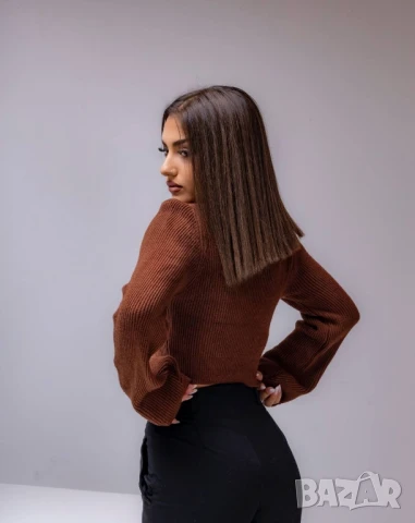 пуловер , снимка 2 - Блузи с дълъг ръкав и пуловери - 51161101