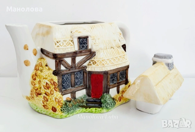 Ръчно рисуван фин керамичен чайник Annie Row, „The Village Autumn Cottage“, снимка 7 - Други ценни предмети - 53123644