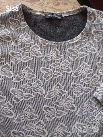 Рокля М/Л, снимка 2 - Рокли - 36576412