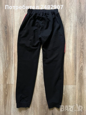 Дамско спортно долнище, снимка 4 - Спортни екипи - 54352369