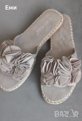 Дамски чехли