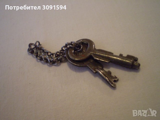 Ретро два малки ключа за катинар за пътна чанта за сейф, снимка 6 - Антикварни и старинни предмети - 40496714
