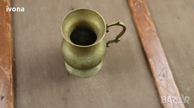 Масивна месингова ваза с дръжка!, снимка 4 - Вази - 54278753