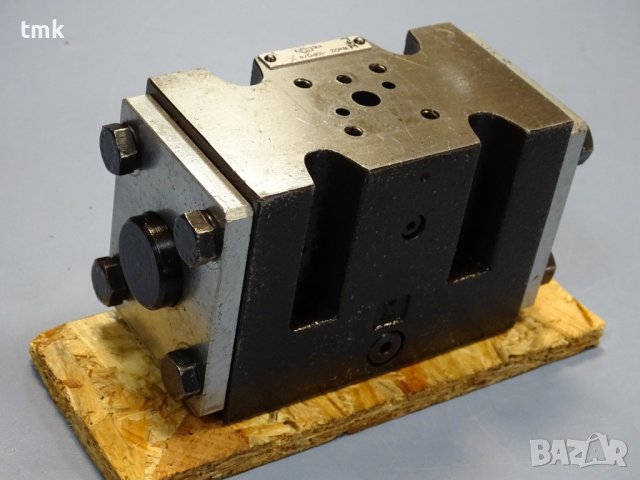 хидравличен базов разпределител H+L We02-10P0/4, снимка 3 - Резервни части за машини - 37052642