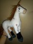 Конят на Пипи дългото чорапче , снимка 1 - Плюшени играчки - 38721700