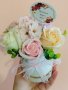 Нежни букети със сапунени цветя, снимка 1 - Подаръци за жени - 40295598